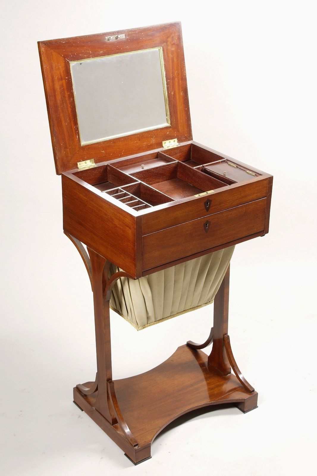 19th Century Restored German Biedermeier Table, Made With Mahogany, 1820s photo Furniture