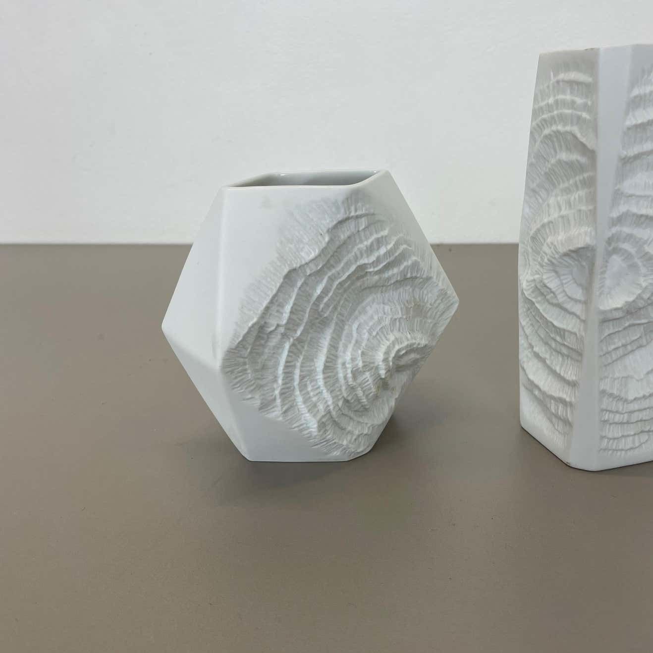 Set Of 2 Original Op Art Biscuit Porcelain Vases By Ak Kaiser, Germany, 1970s photo vintage