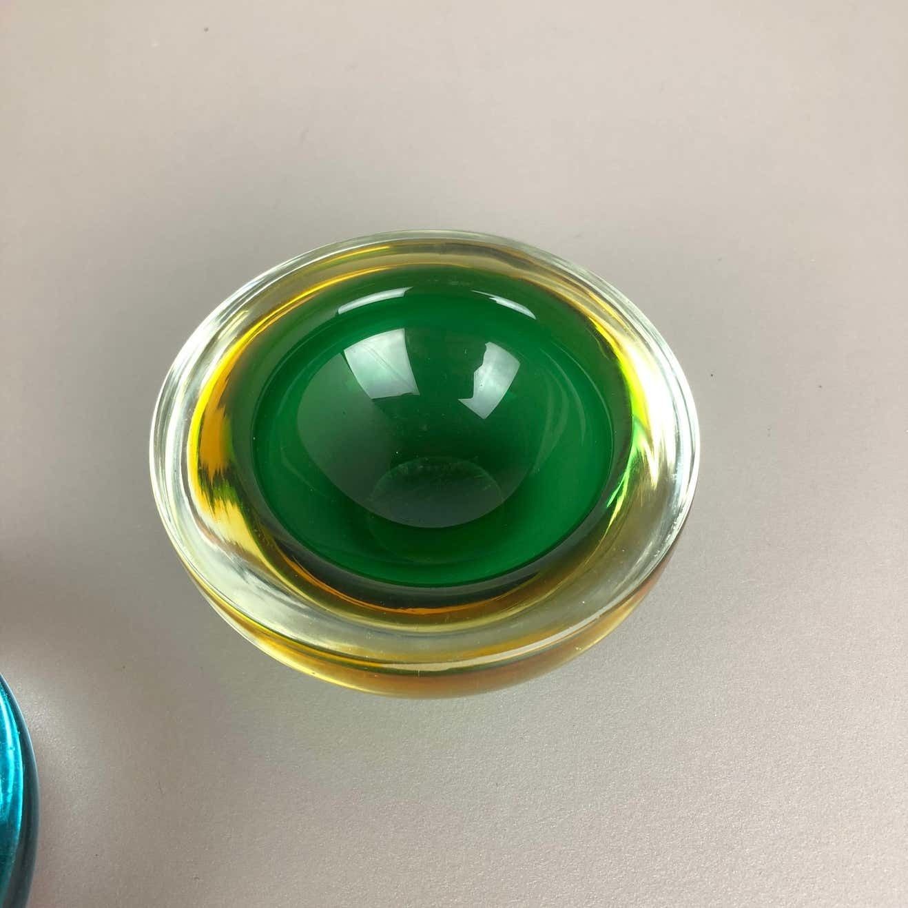 Home Decor Set Of 2 Murano Glass Sommerso Bowl Shells Ashtray Element, Italy, 1970s photo