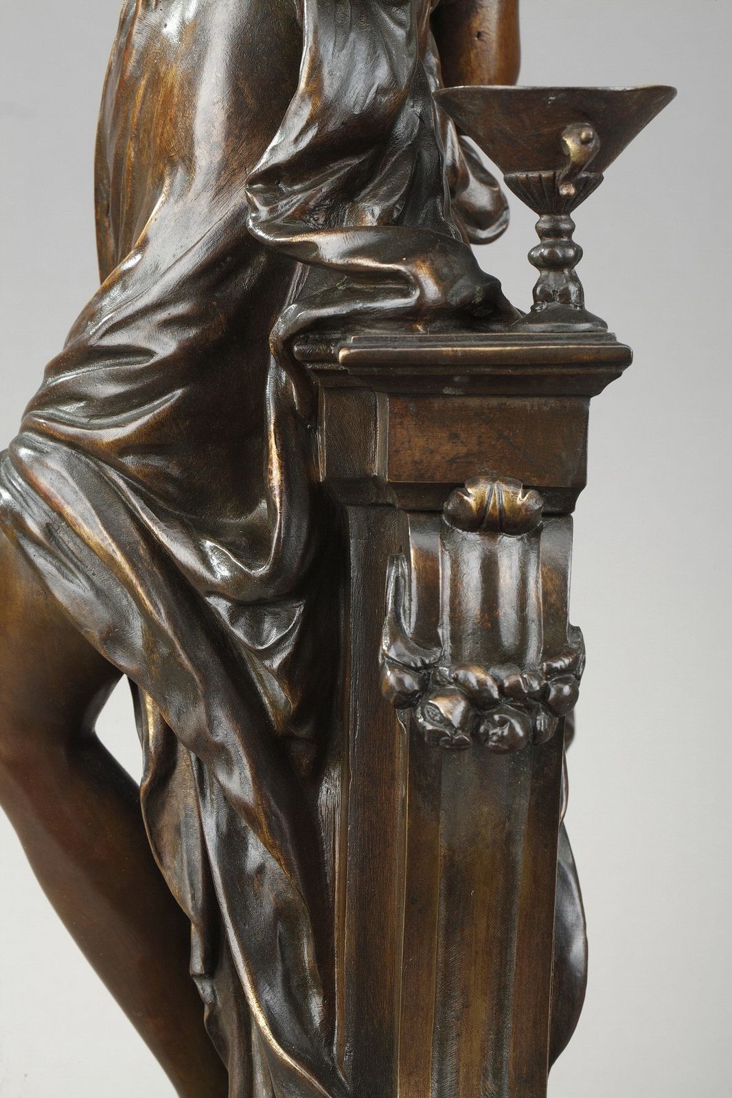 photo vintage Bronze Sculpture, "Allegory Of The Vine", Signed Hippolyte Moreau (1832 1927)