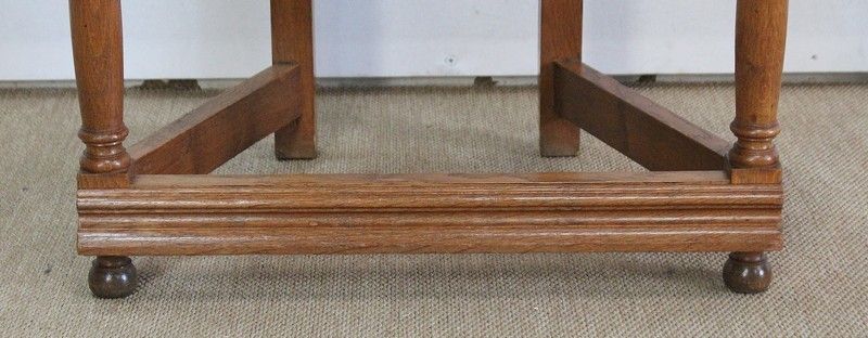 photo vinterior Pair Of Armchairs Known As 'Caquetoires' In Blond Oak, Renaissance Style   Late 19th Century