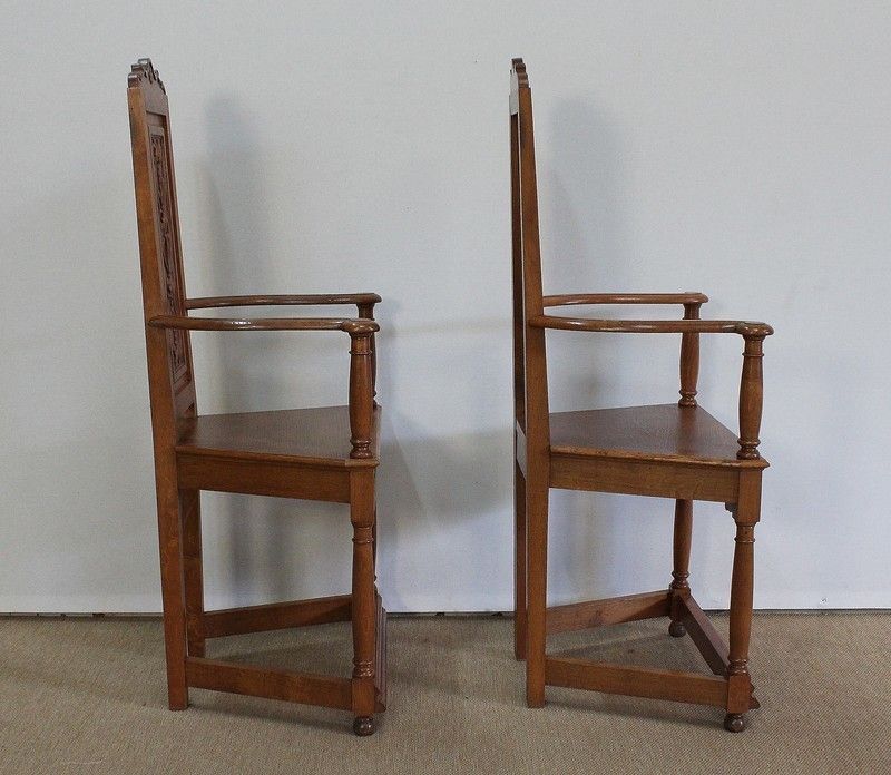 photo vintage Pair Of Armchairs Known As 'Caquetoires' In Blond Oak, Renaissance Style   Late 19th Century