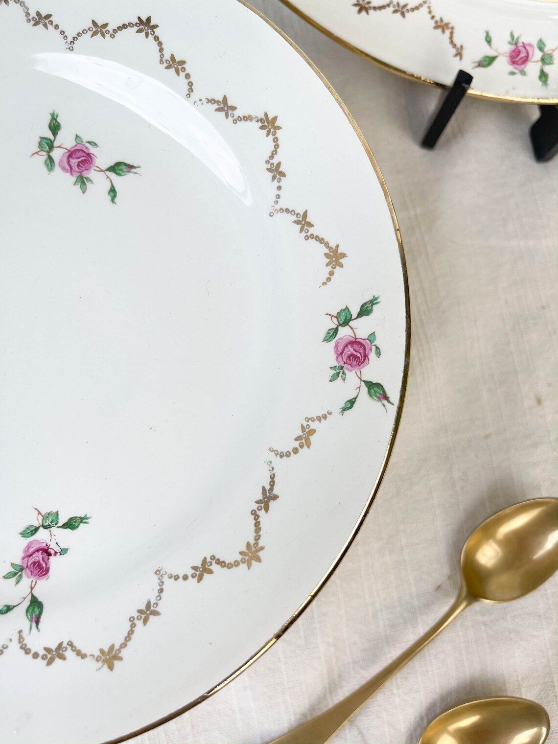 Porcelain Dessert Service L’amandinoise Made In France ~ White Porcelain Service With Small Flowers Pattern ~ Porcelain Cake Dish ~ Pie Dish photo Home Decor