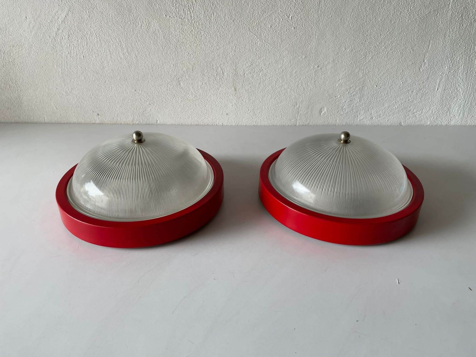 Glass And Red Metal Base Pair Of Sconces Or Ceiling Lamps By Reggiani, 1970s, Italy photo furniture