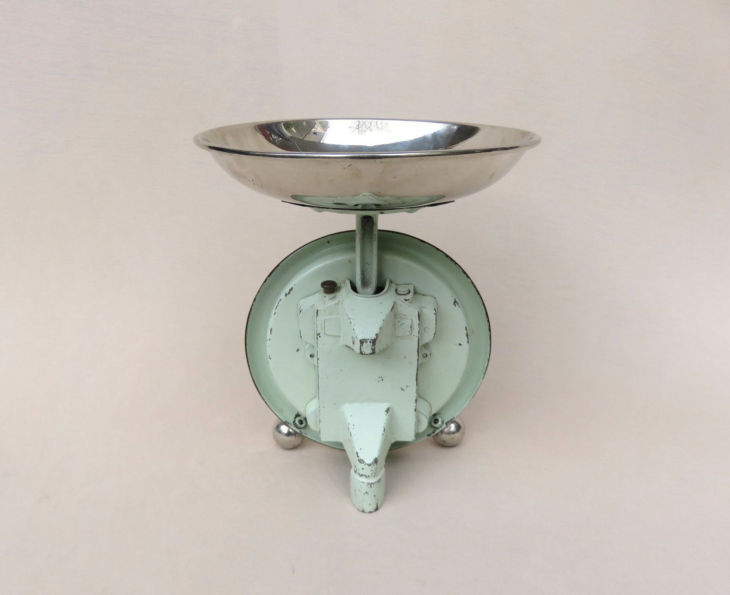 Bauhaus Chrome Plated Kitchen Scale From Krups photo 917.15