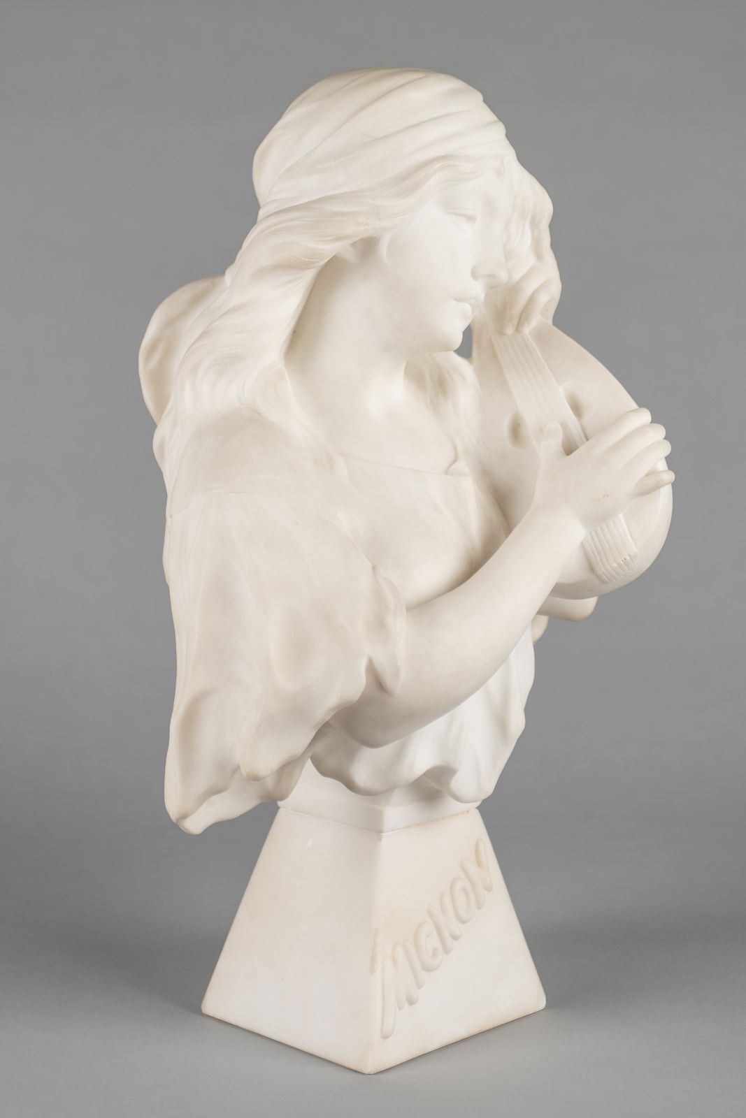 A Large French Carved Alabaster Sculpture Of A Female Playing A Lyre. Titled Mignon Signed R.Lusili photo vinterior