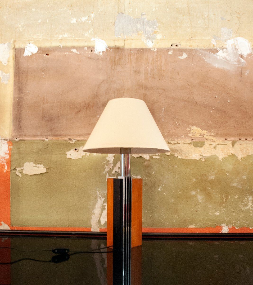 Italian Table Lamp In Wood And Steel, 1970s