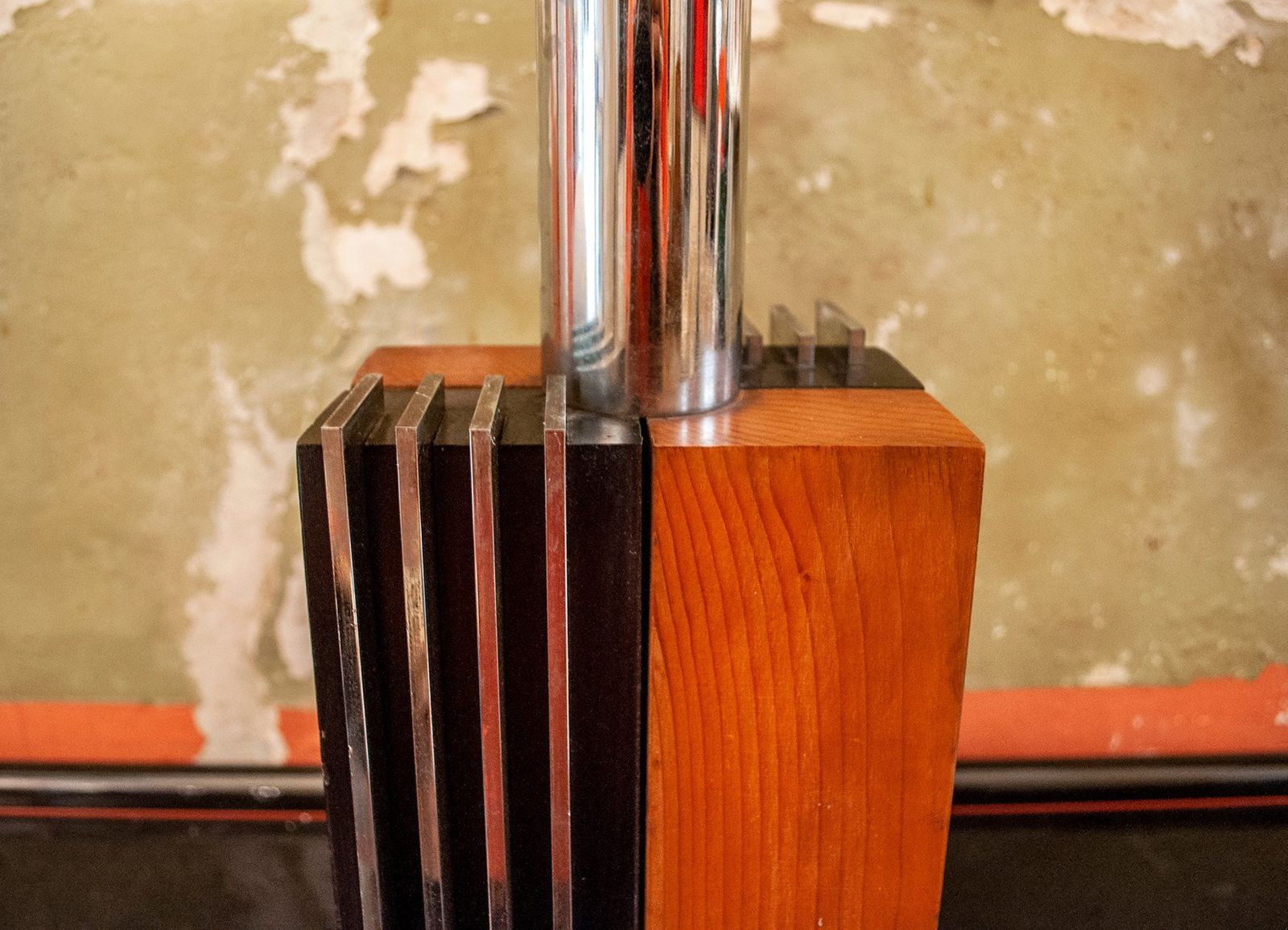 Italian Table Lamp In Wood And Steel, 1970s photo Lighting