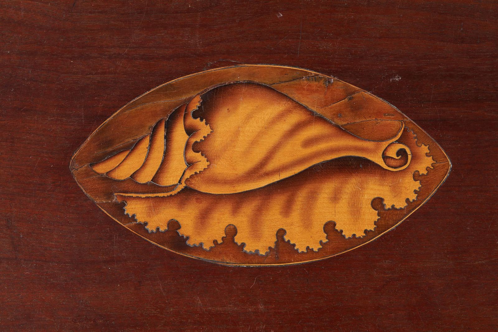 Large George III Mahogany And Sycamore Marquetry Oval Tray photo furniture
