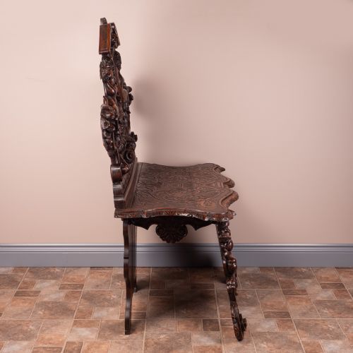 Italian Renaissance Revival Walnut Hall Bench photo for sale
