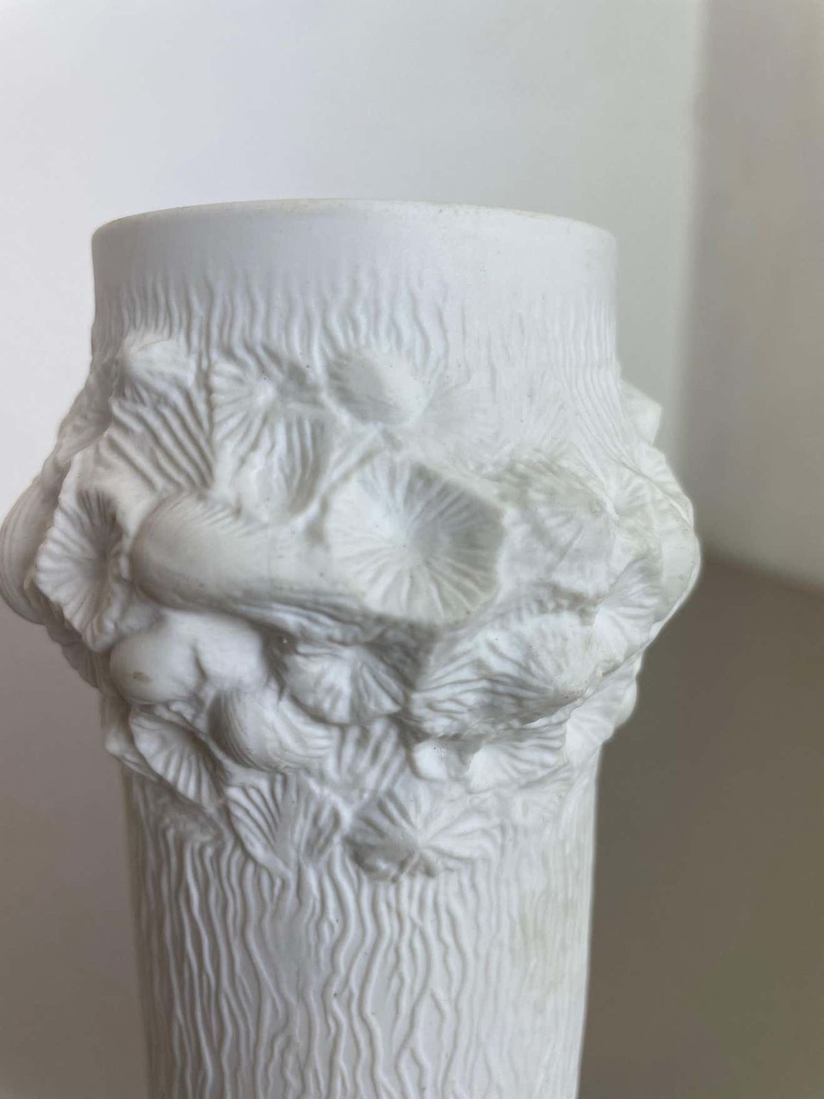 photo vinterior Set Of 3 Original Op Art Biscuit Porcelain Vases By Ak Kaiser, Germany, 1970s