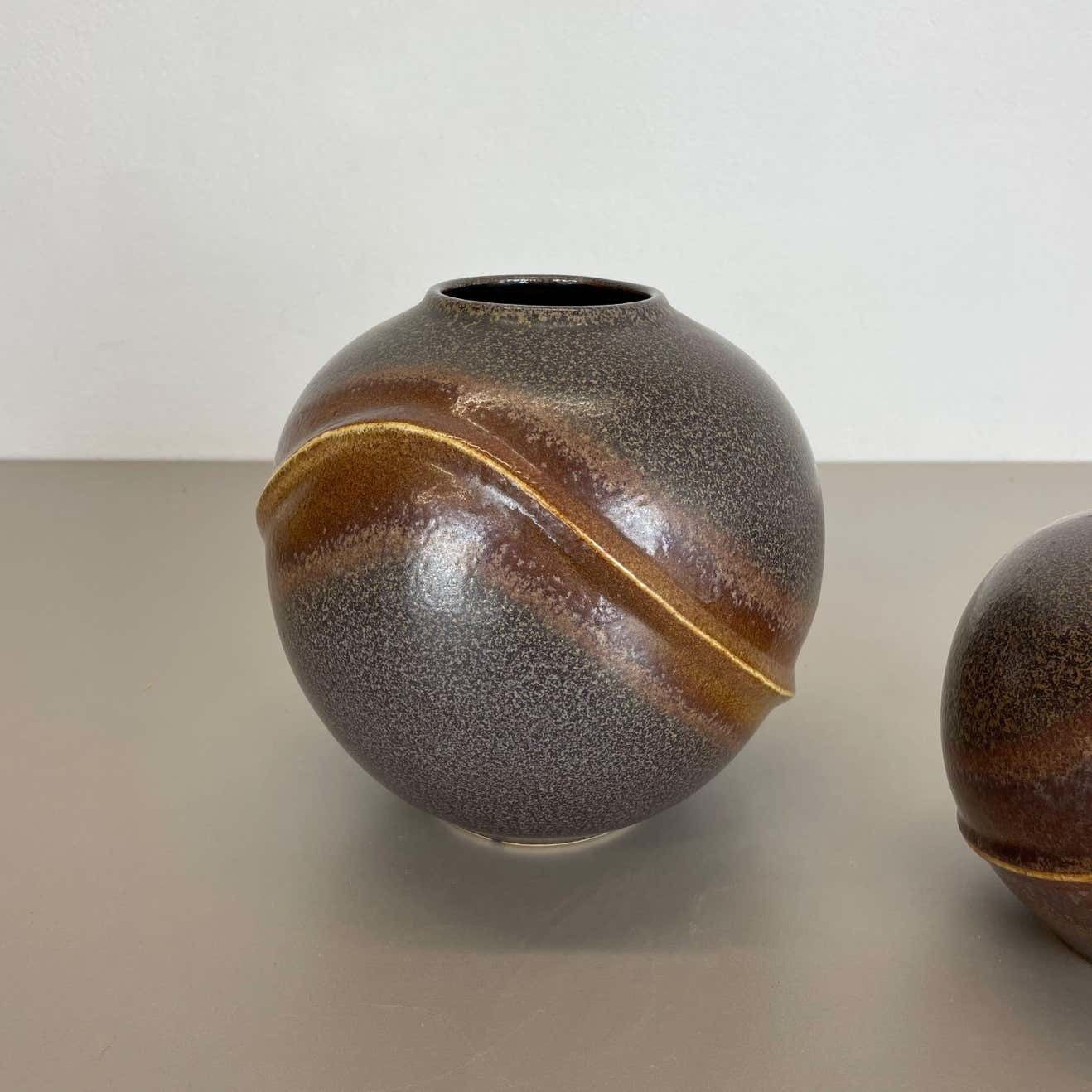 Set Of 2 Rare Ceramic Pottery "Orion" Vases By Dümler And photo vinterior