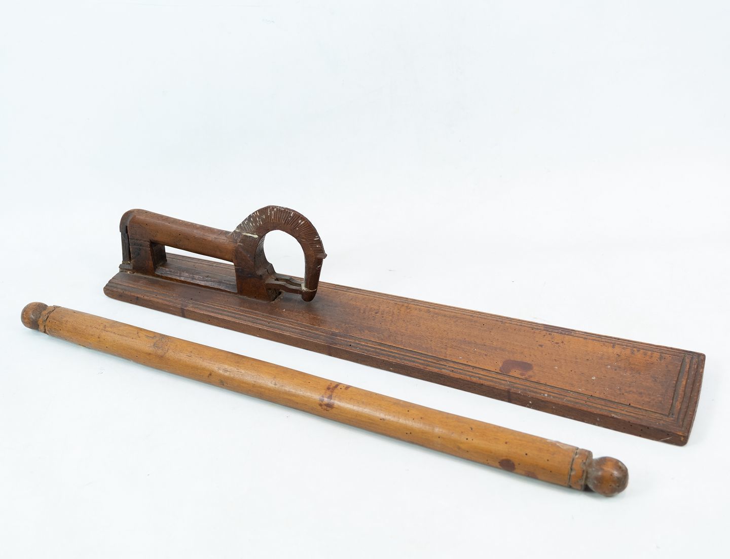 Beautifully Decorated Antique Board With Handle In The Shape Of A Horse In Dark Wood From The 1890s