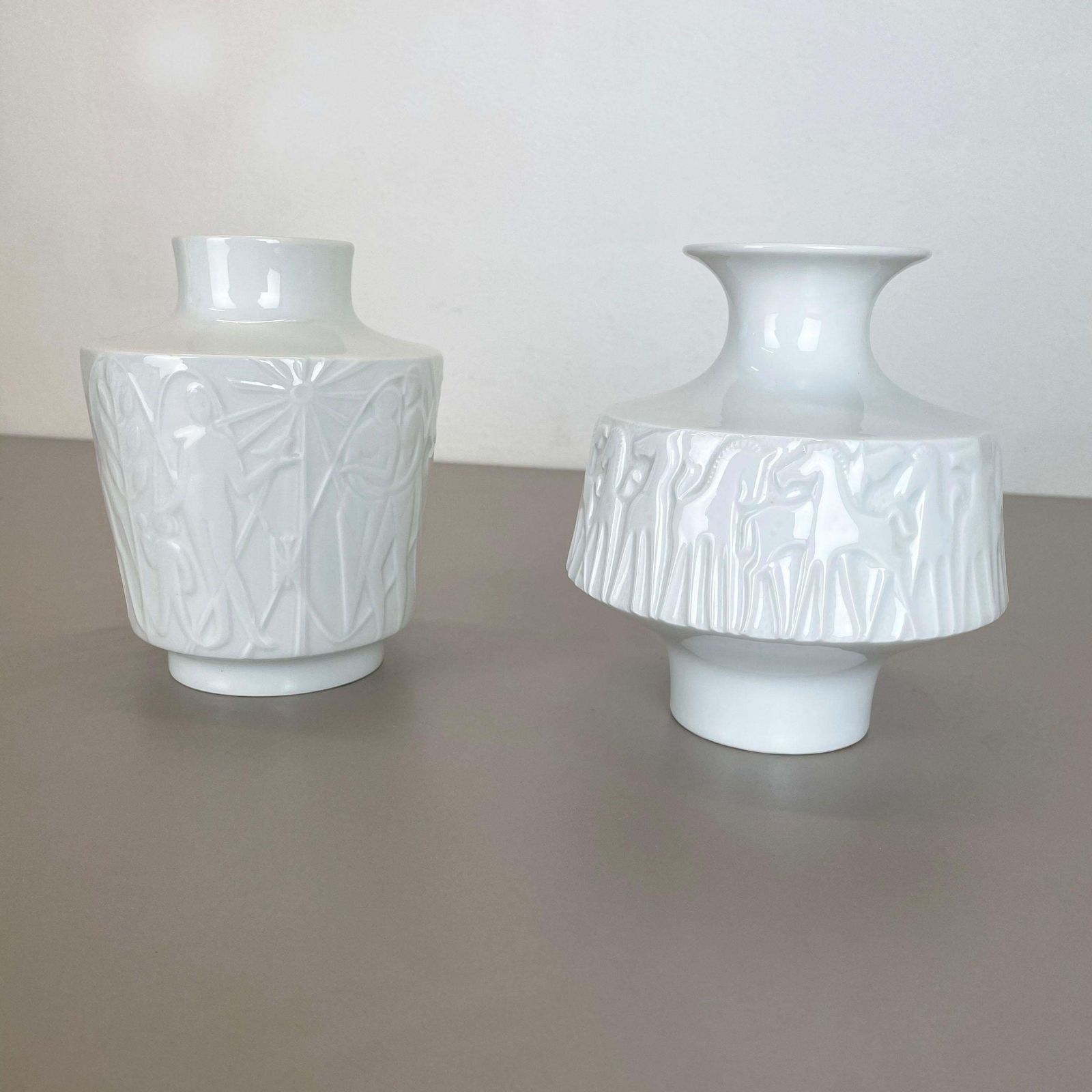 Set Of 2 Op Art Biscuit Porcelain Vases By Edelstein Bavaria, Germany, 1970s photo Home Decor