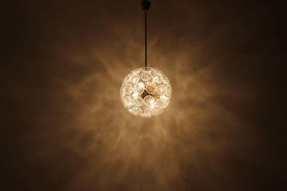 Dandelion Chandelier / Kamenický šenov, Preciosa, 1970s photo vintage