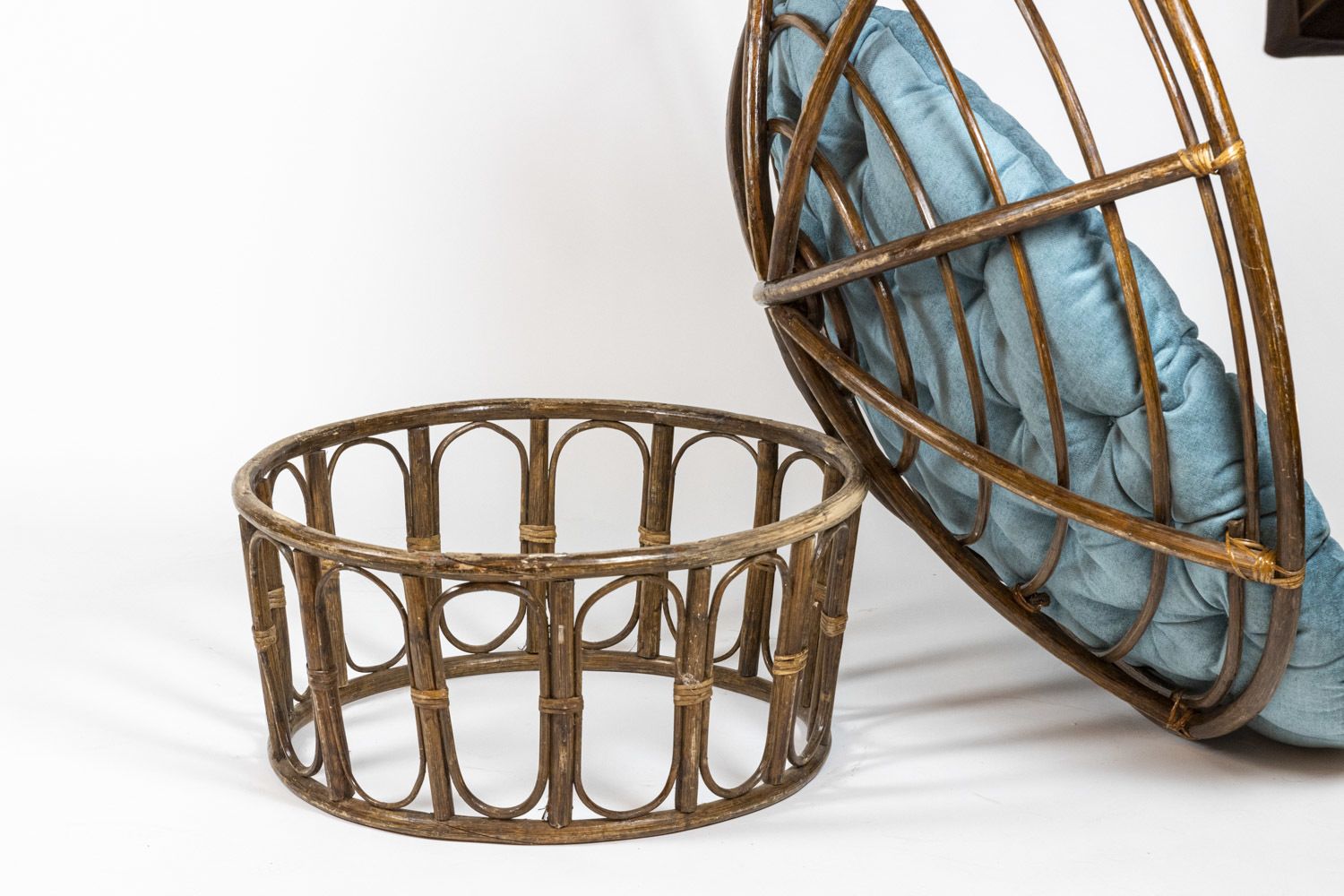 Paire Of Fauteuils In Rattan. Rotary Seat To Put On The Stool. photo vinterior