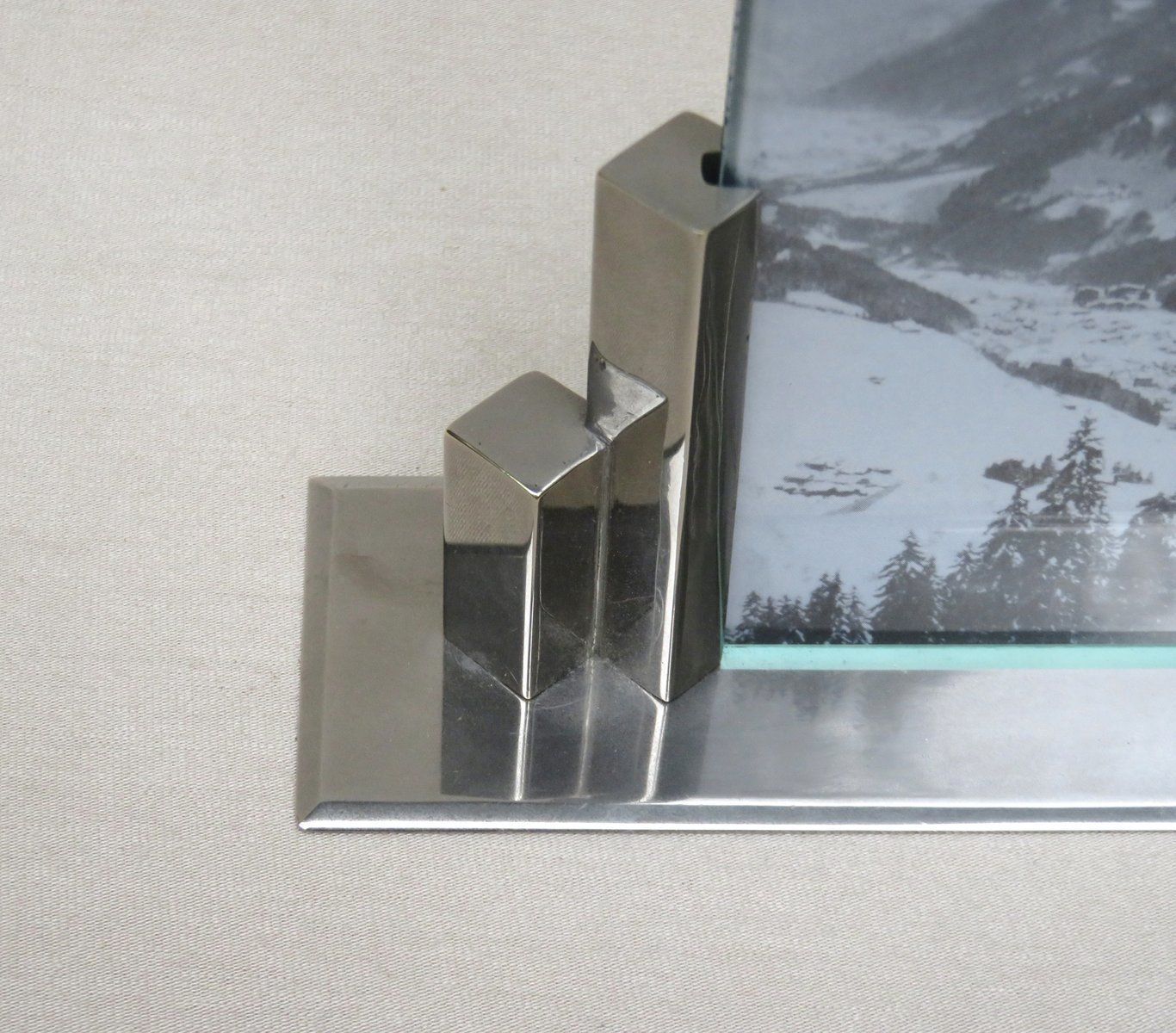 Art Deco Nickel Picture Frame, France photo vinterior