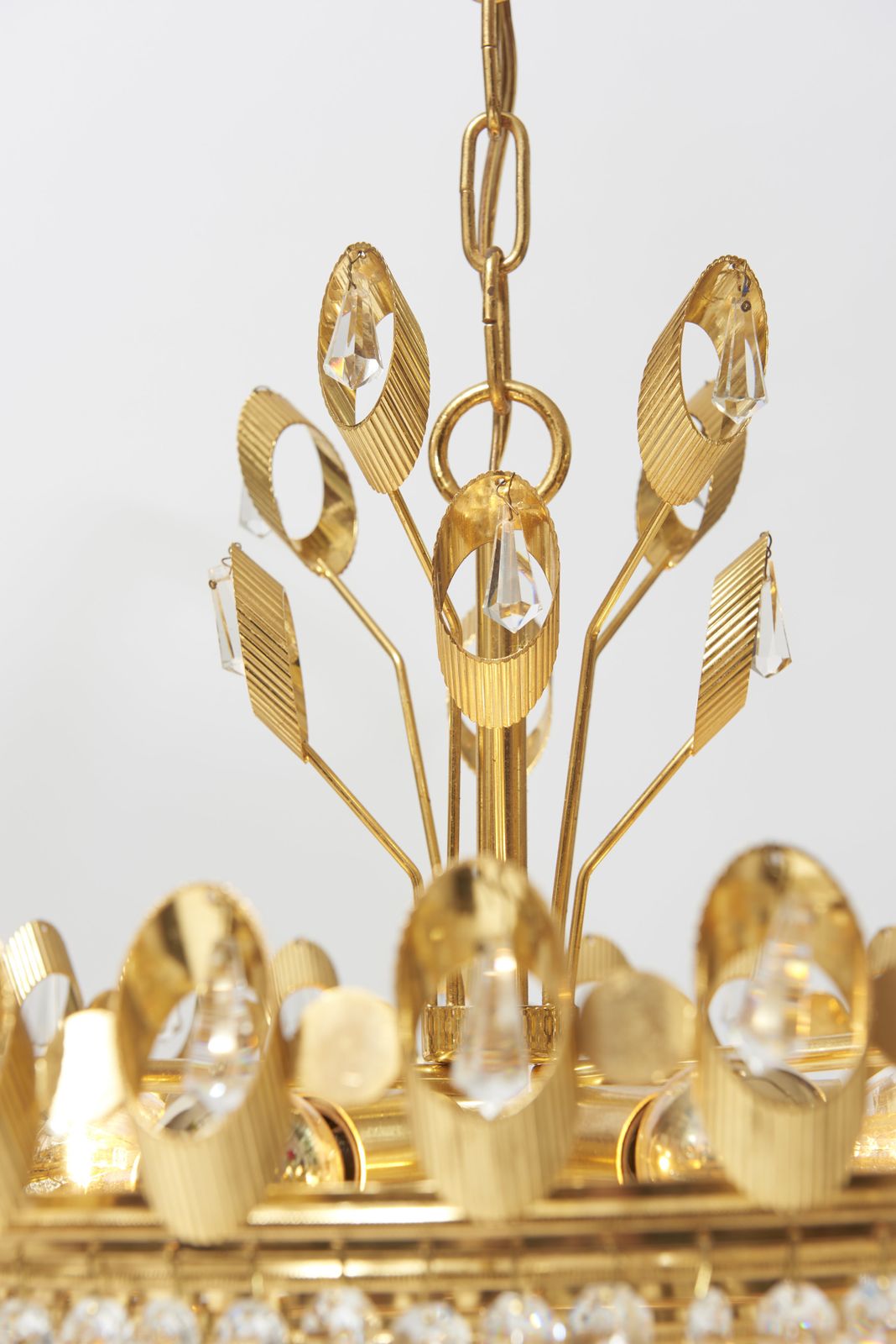 Elegant Chandelier With Crystals On Brass Structure Designed By Palme & Walter For Palwa, Germany, 1960s. photo vinterior