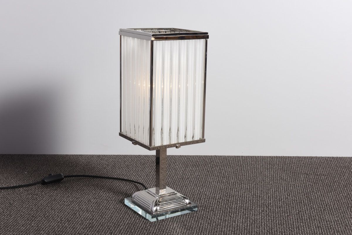 Pair Of  Art Deco Table Lamps In Nickel Plated Metal And Glass photo buy