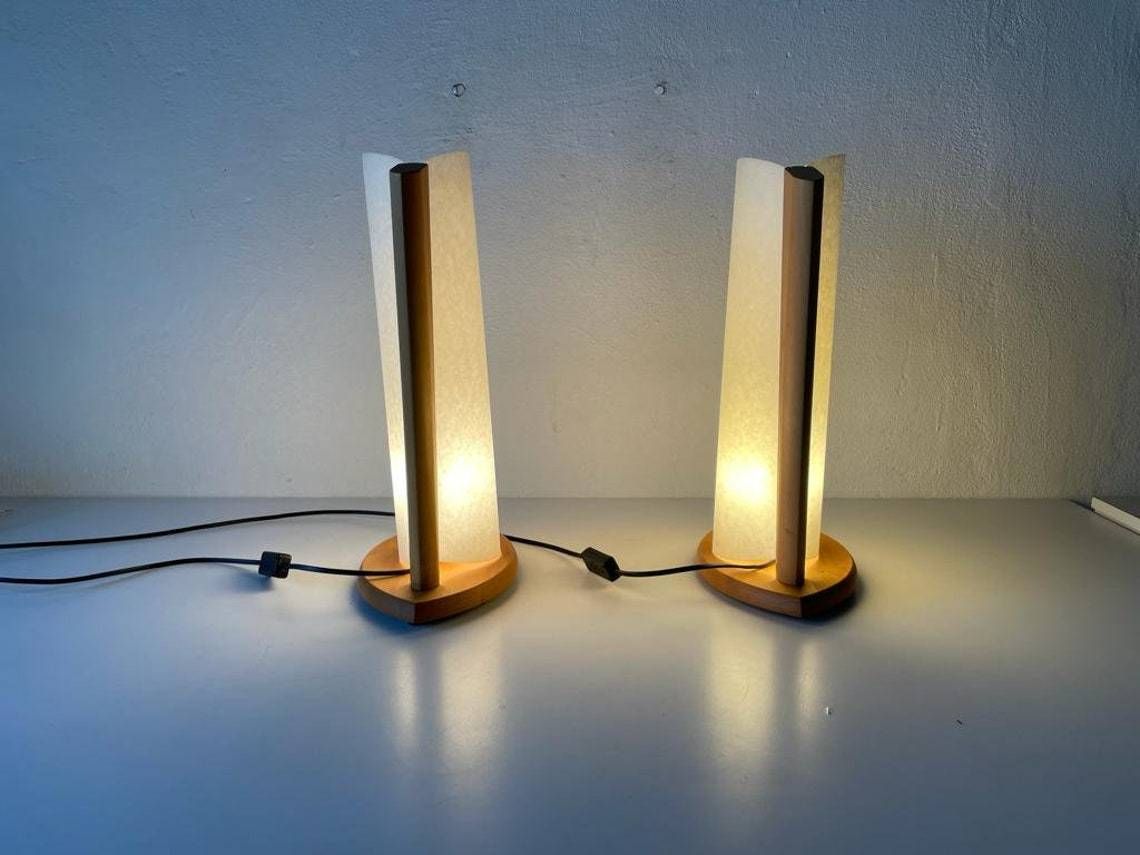 Plastic Paper And Wood Frame Pair Of Table Lamps By Domus 1980s Italy photo vintage