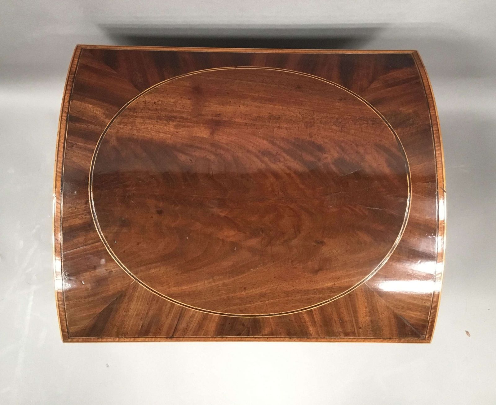 photo for sale A Fine George III Sheraton Mahogany Cellarette