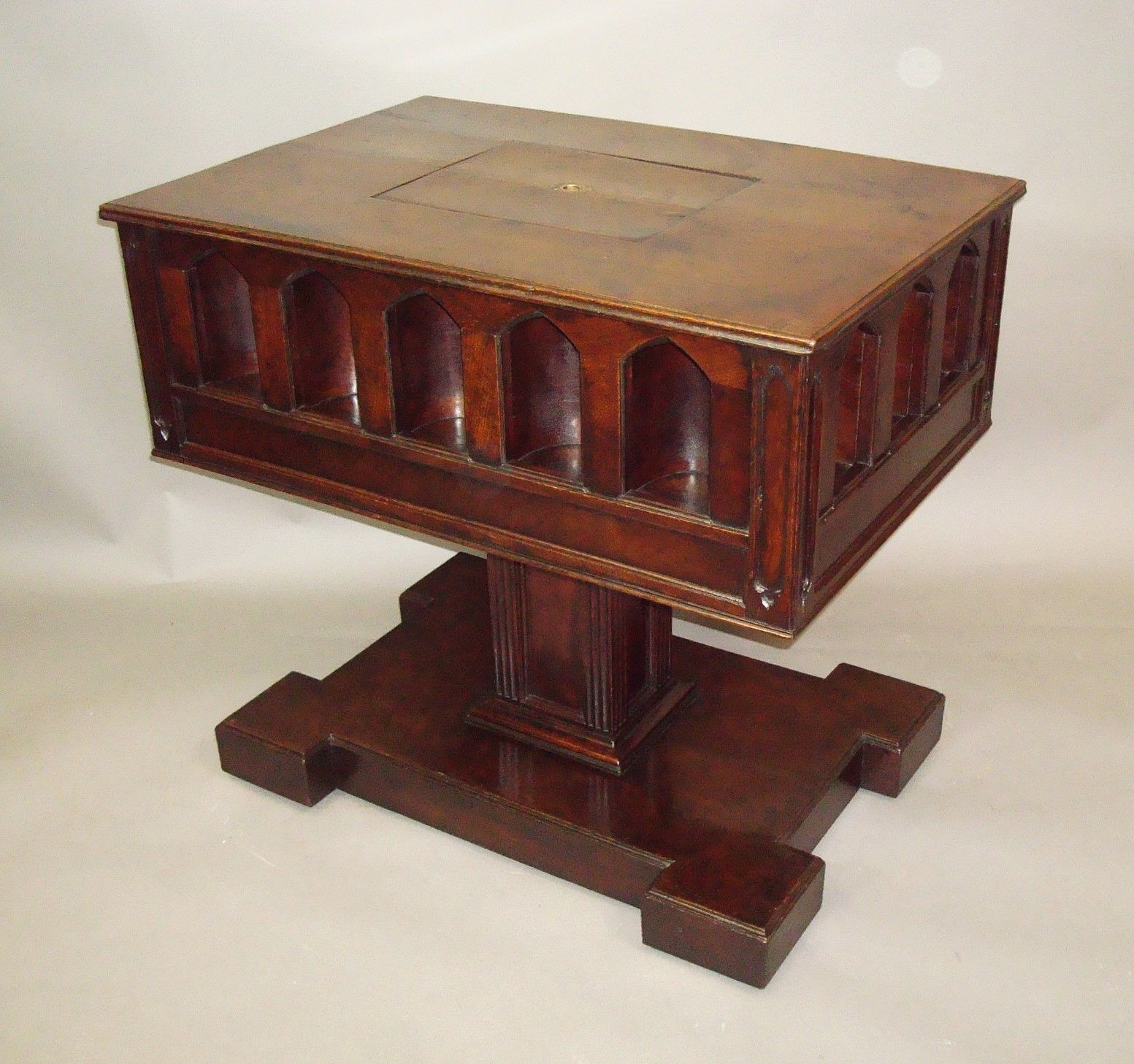 19th Century Gothic Oak Champagne Table photo Furniture