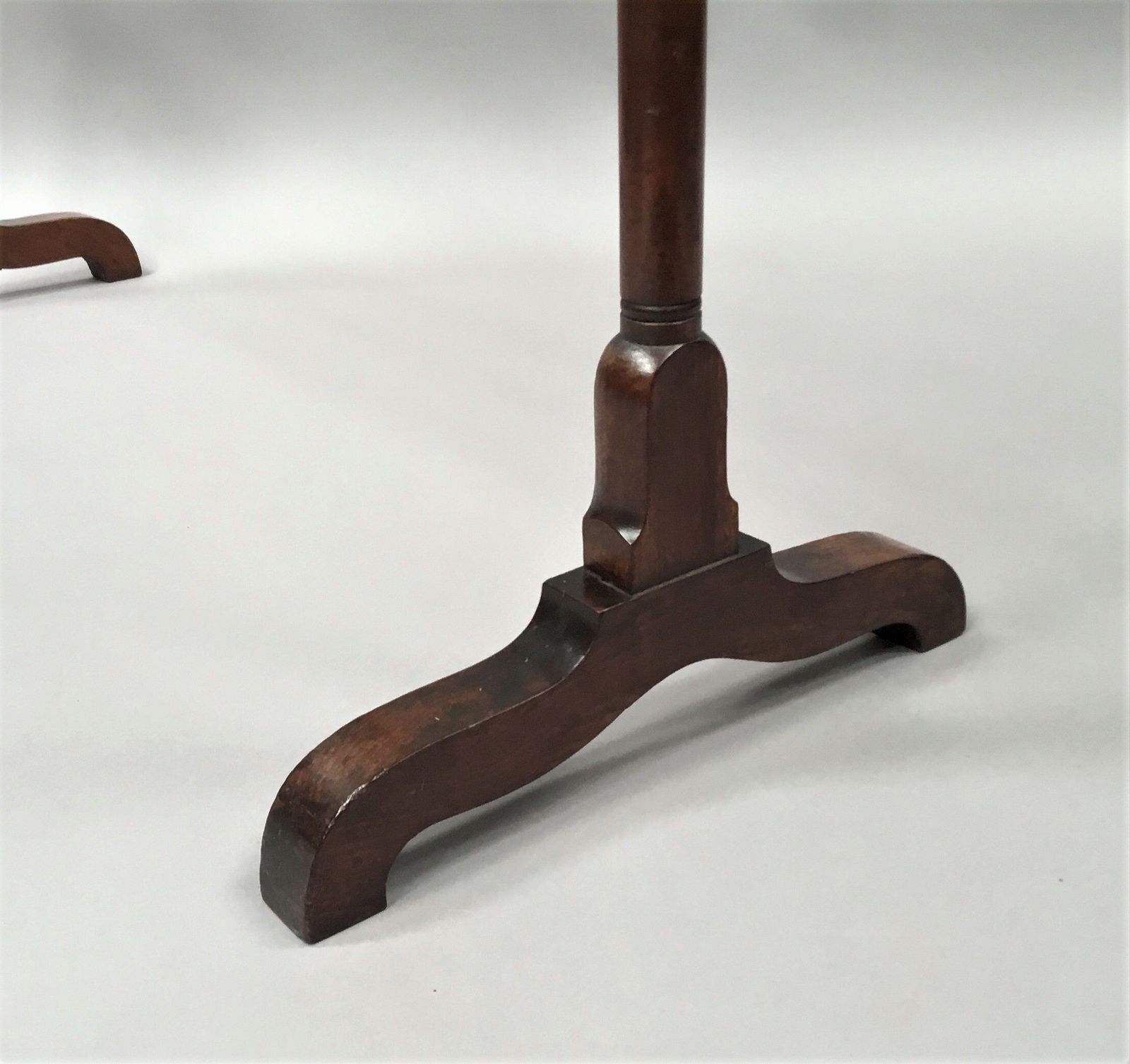 Regency Mahogany Clothes / Towel Rail photo vinterior