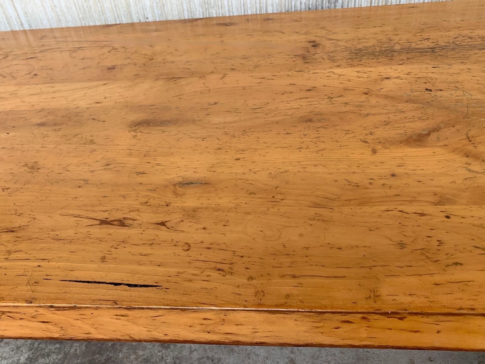 photo for sale Table de ferme à manger espagnole du XXe siècle, pieds en lyre en cyprès, tréteaux