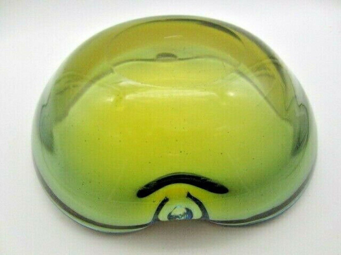 photo furniture Olive Mid Century Murano Sommerso Poli Seguso Era 60’s Art Glass Bow Tie Bowl