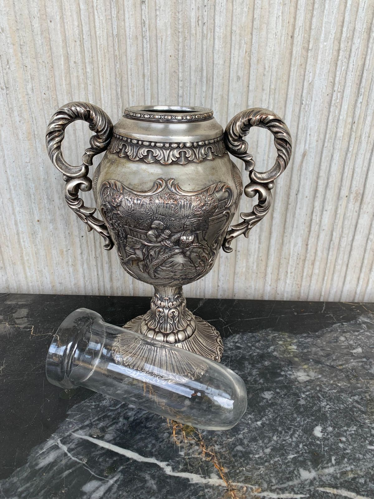 Coupe de présentation d'époque édouardienne en argent sterling avec verre intérieur photo for sale
