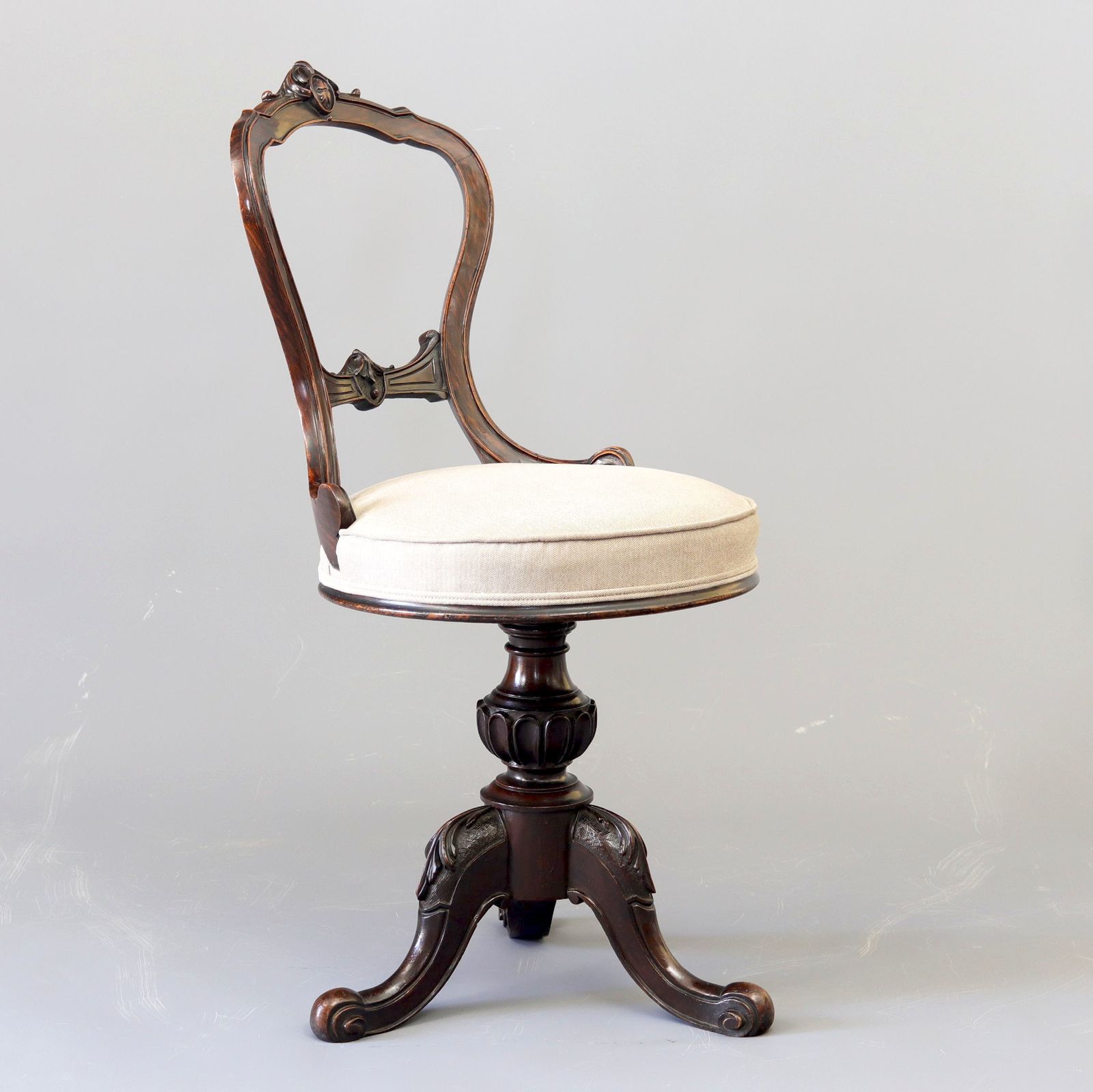 Mid Victorian Walnut Revolving Music Chair C1870 photo for sale