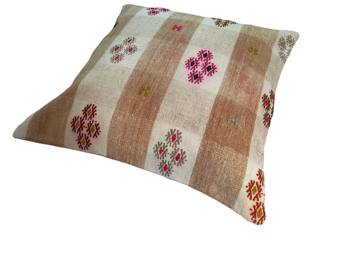 Tapis Kelim Kilim Pillow Cover ,Vintage Meditation Bench Kelim Teppich Boho Kilim photo Textiles
