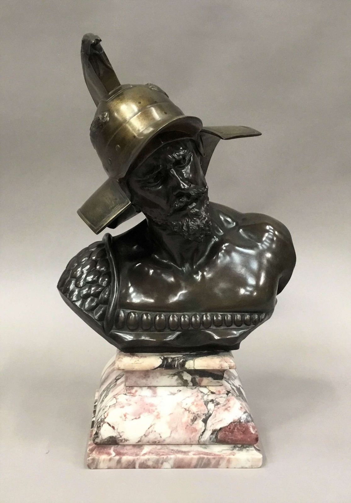 3025.0 Large C19th Bronze Bust Of Roman Gladiator photo