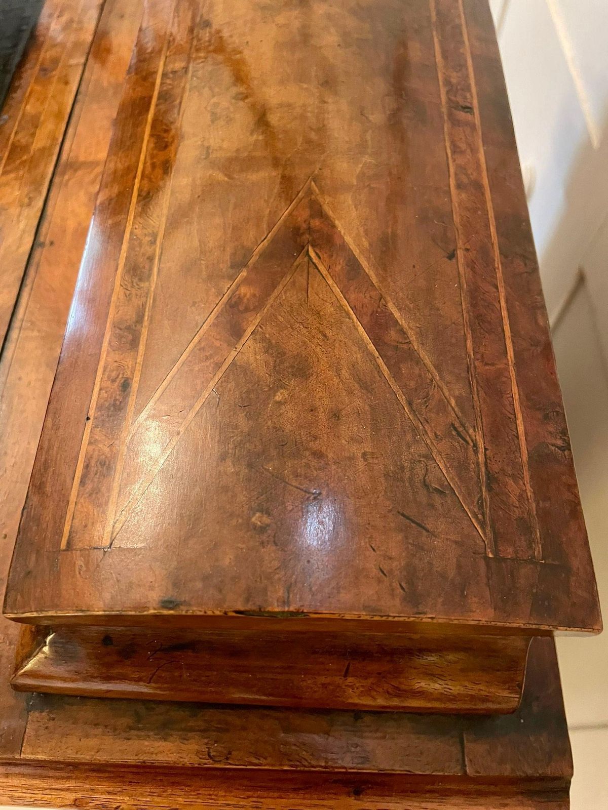 photo buy Antique Victorian Burr Walnut Inlaid Freestanding Davenport