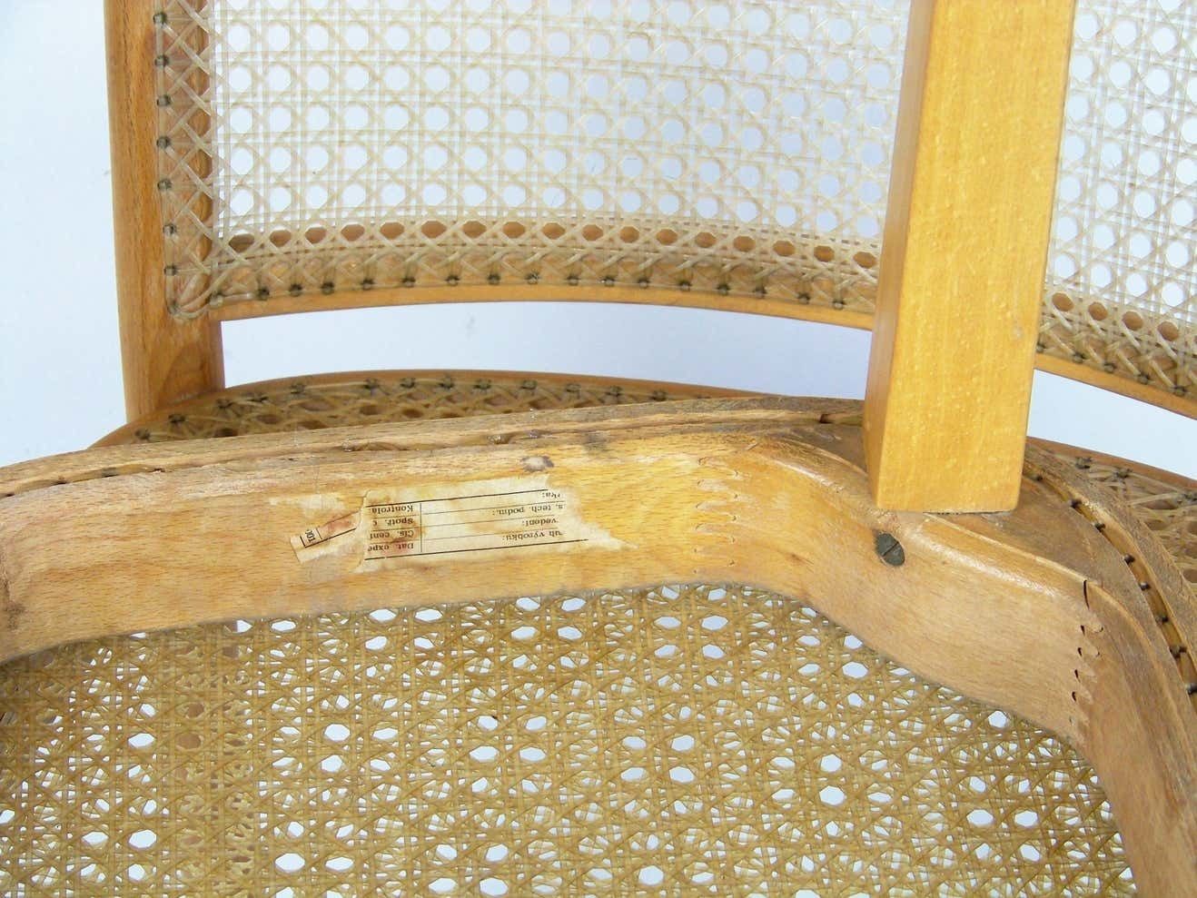 Two Chairs Thonet 811, Josef Hoffmann photo vinterior
