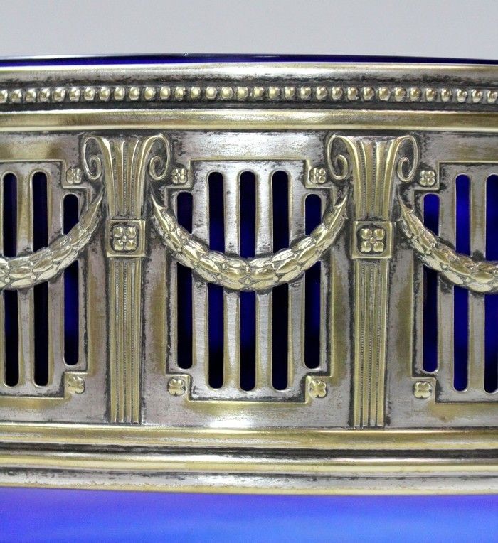 photo furniture Silver Plated Centerpiece    2nd Part Xixth