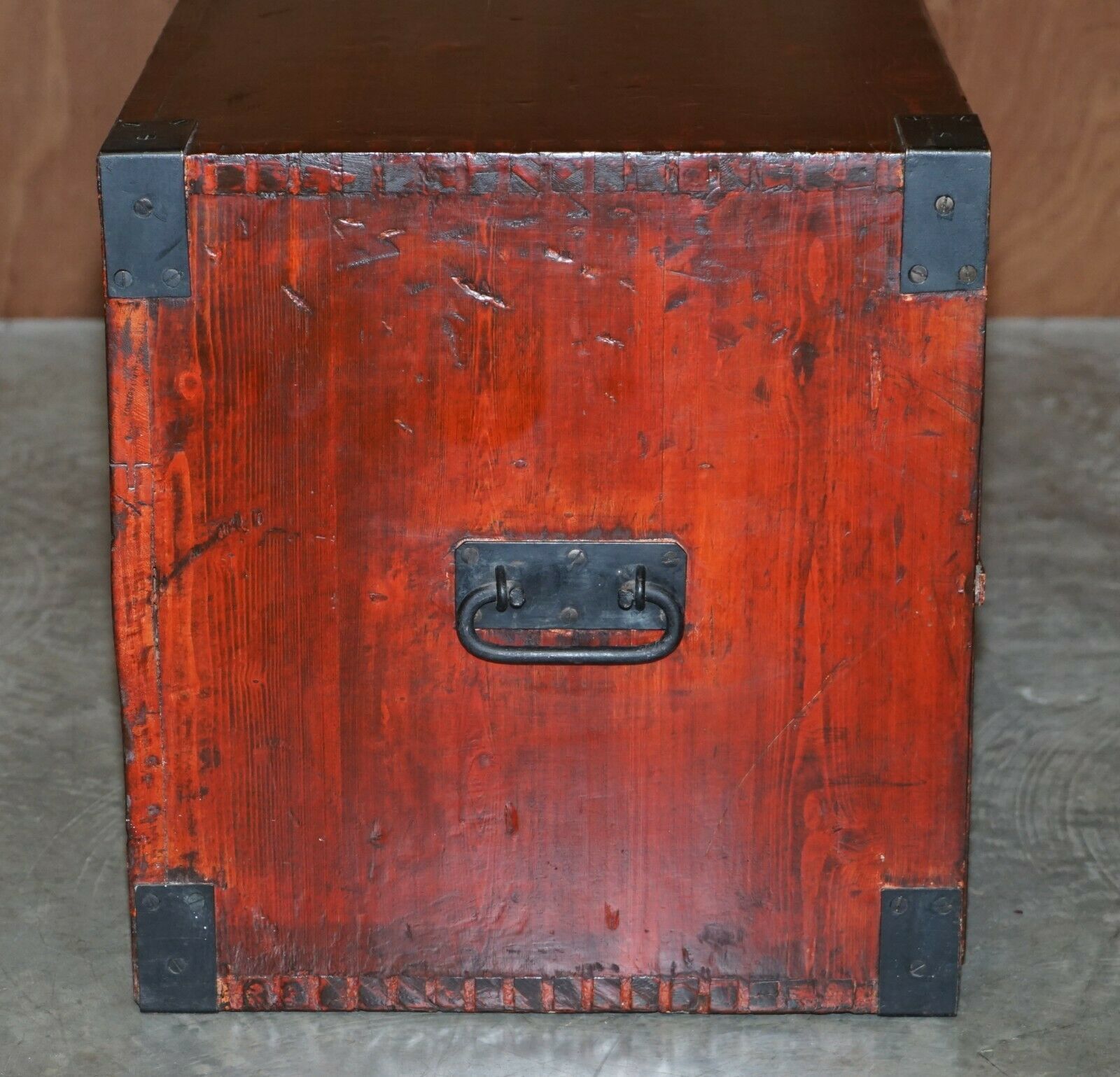 photo vinterior Antique Victorian Pitch Pine Military Campaign Used Chest Of Drawers
