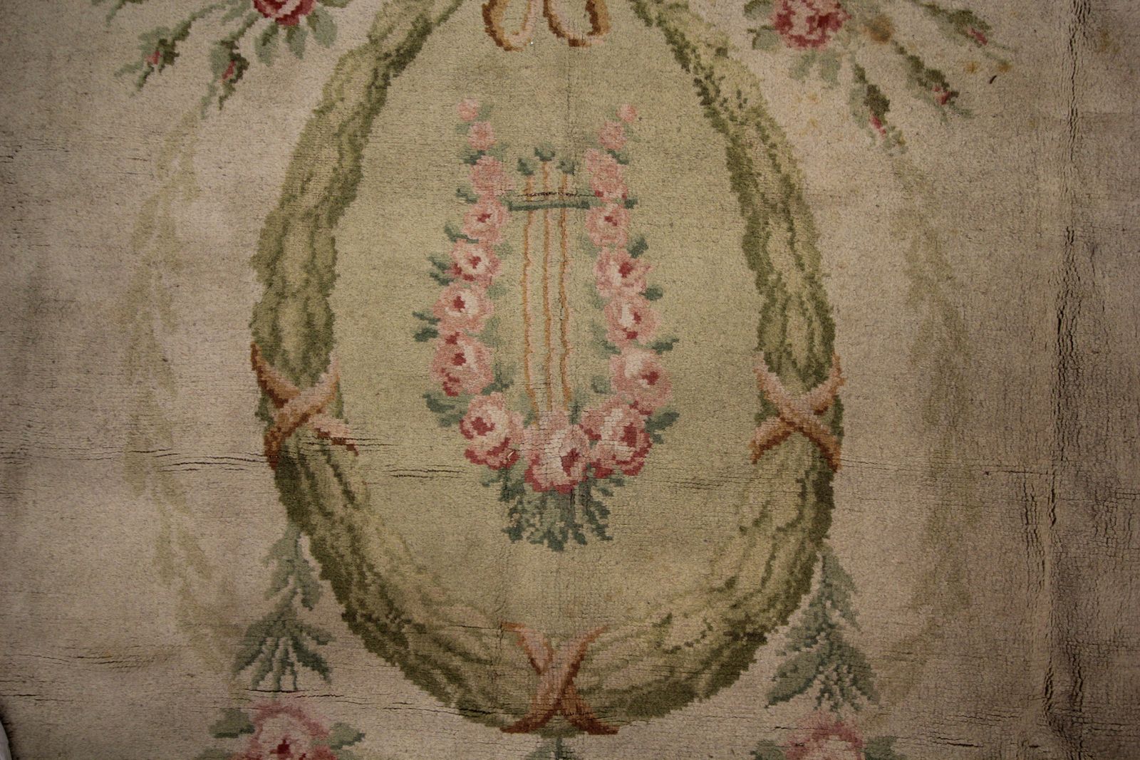 Antique Savonnerie French Carpet Handwoven Wool Area Rug  274x366cm photo vintage