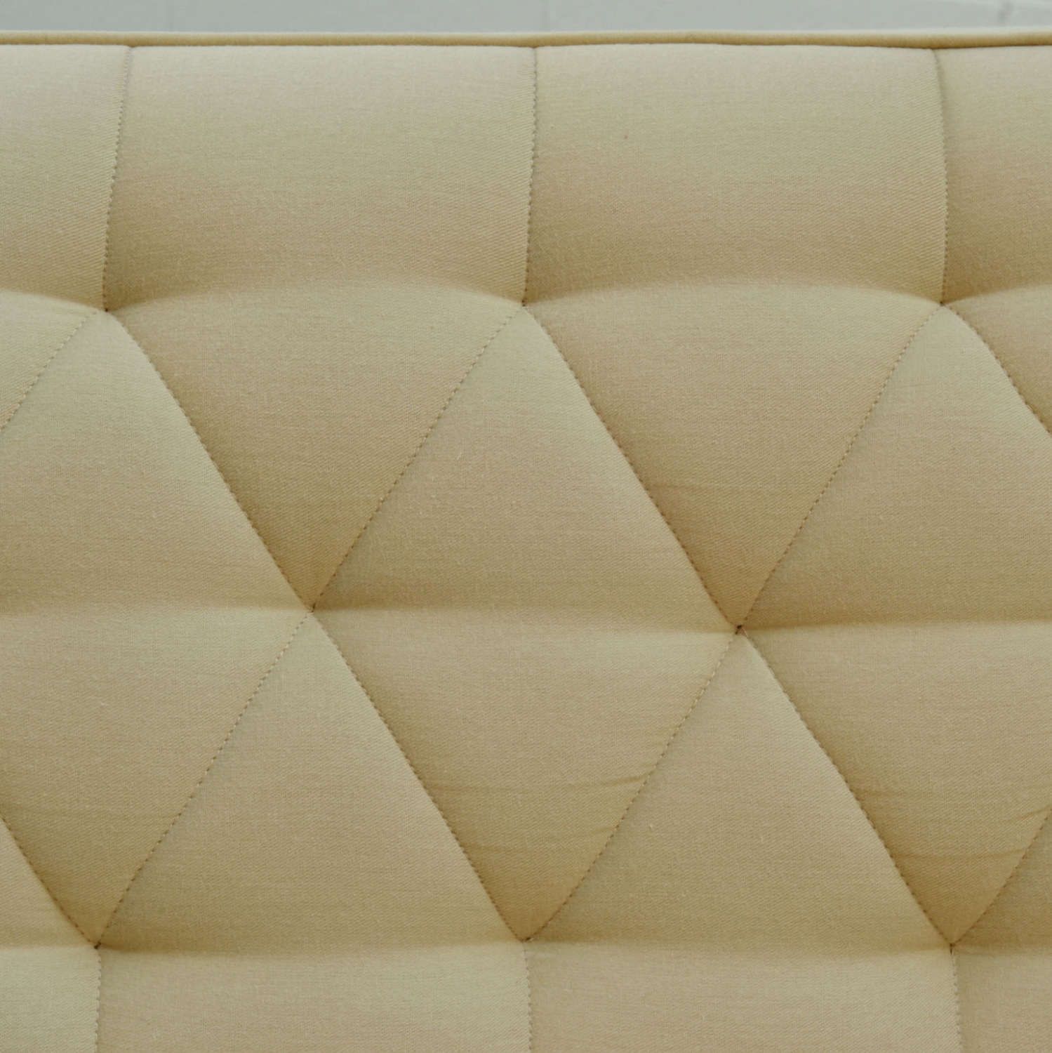photo vintage Pair Of Large Cream 1950's Club Chairs Attributed To Paul Mccobb