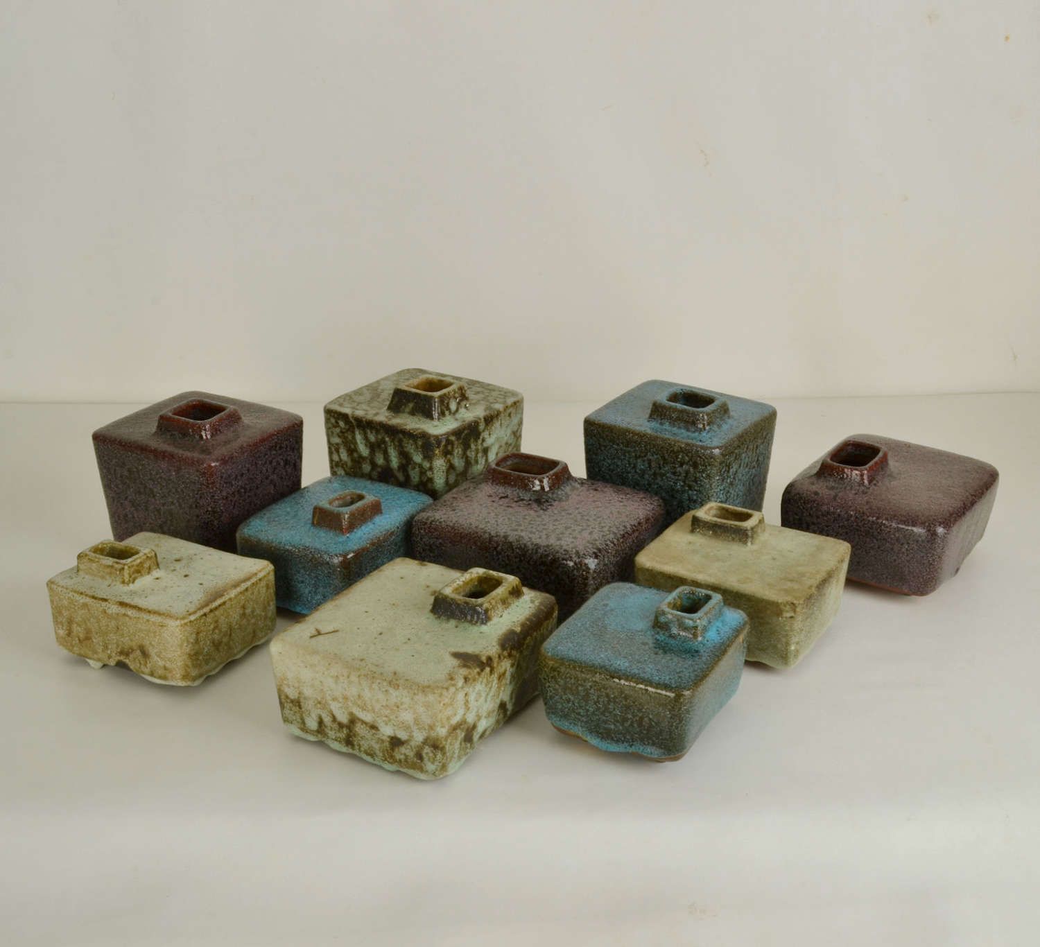 photo vinterior Set Of Six Block Vases In Purple And Turquoise Ceramic By Groeneveldt