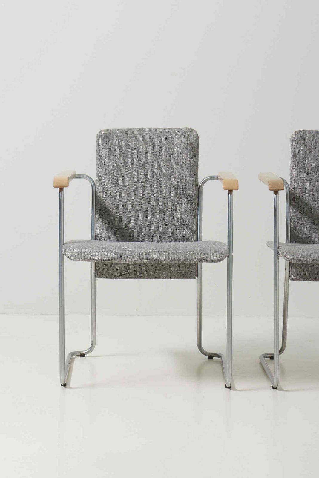 Set Of Two Armchairs By Walter Antonis For 'Tspectrum, Netherlands   1970's photo vinterior