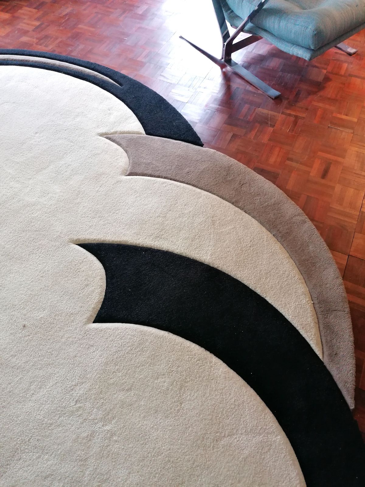 Huge Vintage 80s American Deco Revival Curved Wool Rug With Carved Swirl Details And Edge. photo for sale