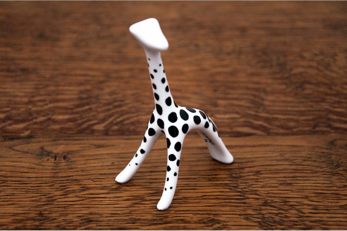 Porcelain Giraffe Figurine By ćmielów, Poland, 1960s. Design By Hanna Orthwein.