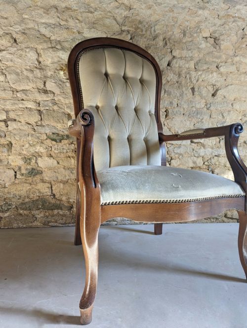 Victorian Button Back Open Armchair photo furniture