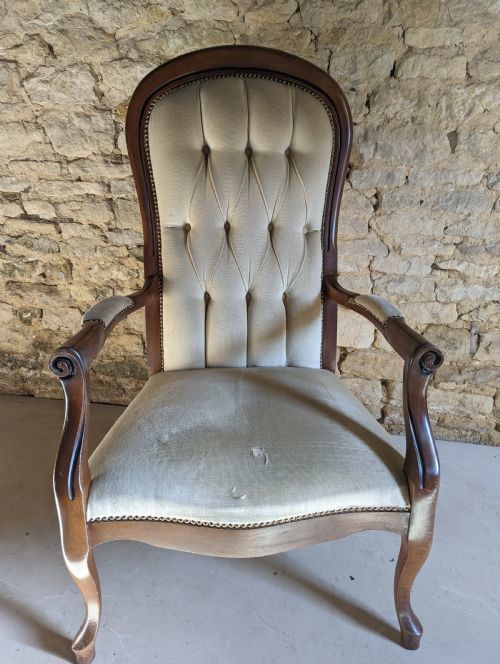 Victorian Button Back Open Armchair photo 145.0