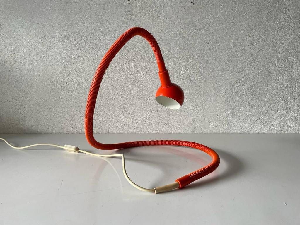 Italian Space Age Hebi Desk Lamp By Isao Hosoe For Valenti Luce, 1970s, Italy photo Lighting