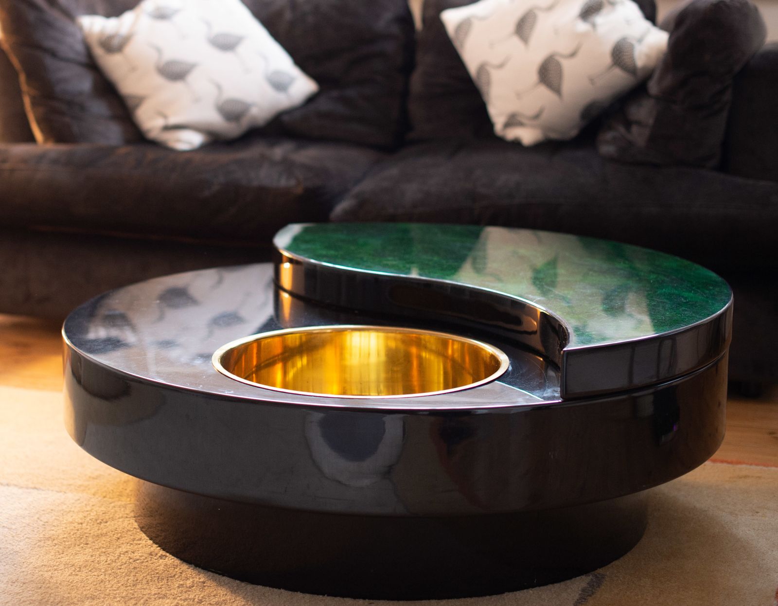 Revolving Yin Yang Coffee Table Designed By Willy Rizzo And Manufactured By Studio Willy Rizzo, Italy 1970's