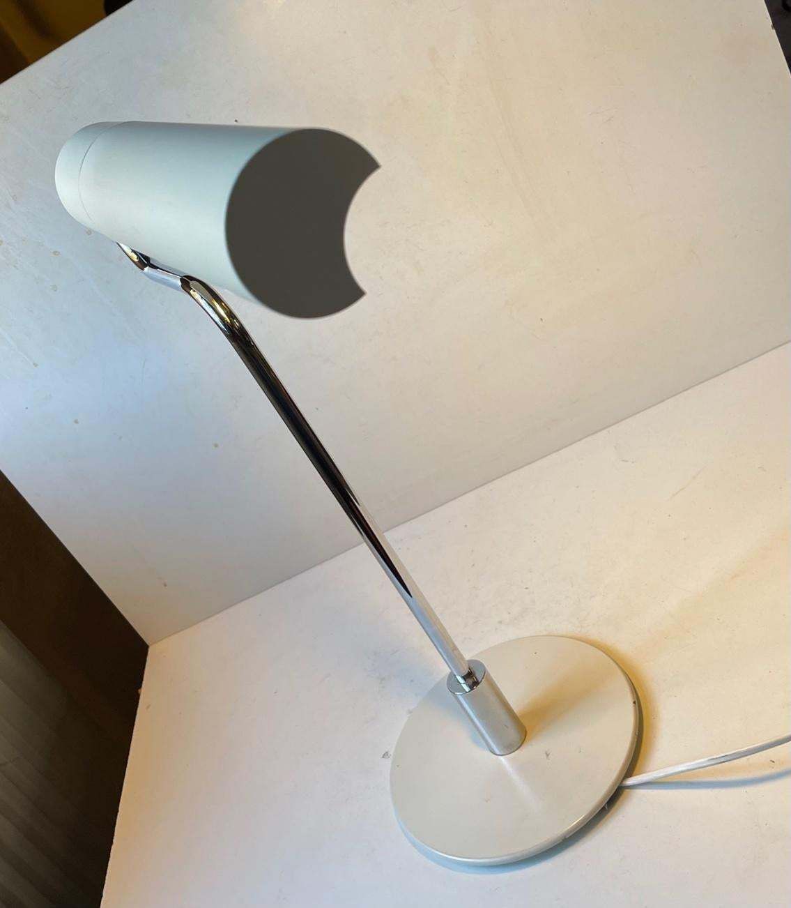 White Flamingo Minimalist Desk Lamp By Jørgen Møller For Royal Copenhagen photo 546.0
