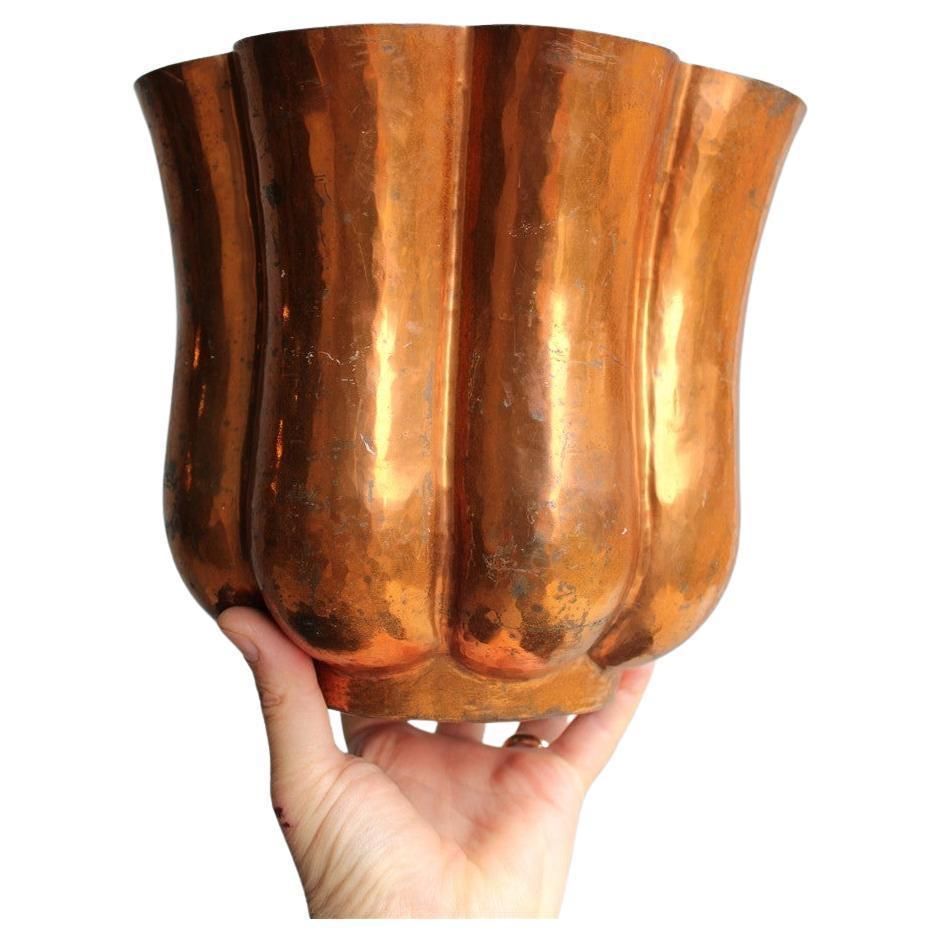 Rare Italian Vase 1930 Embossed Copper Gio Ponti For Nino Ferrari Attributed