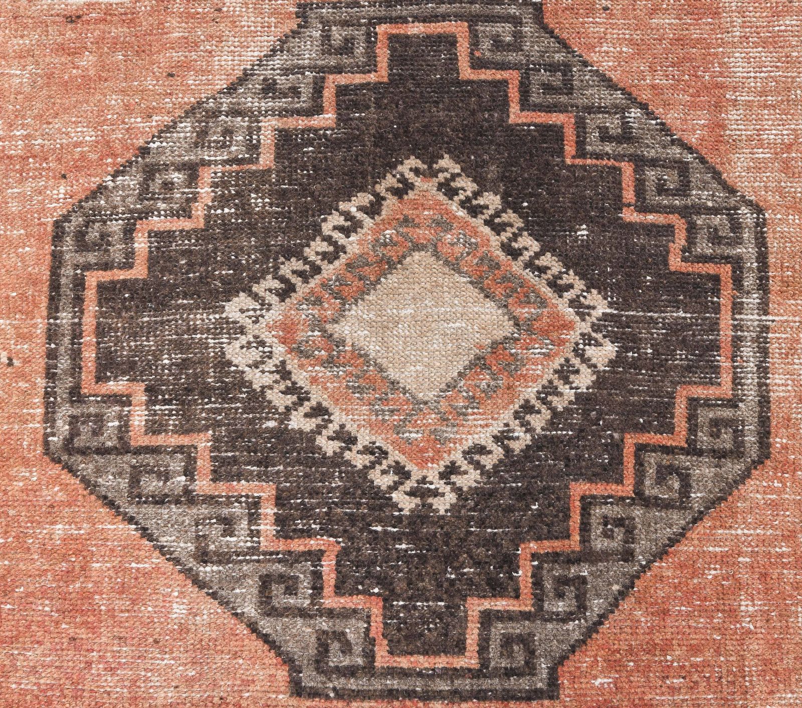 Oushak Handmade Wool Rug, Turkish Vintage Rugs, Red Hallway Kitchen Runner, Farmhouse Decor, One Of A Kind, Traditional, Geometric photo vinterior